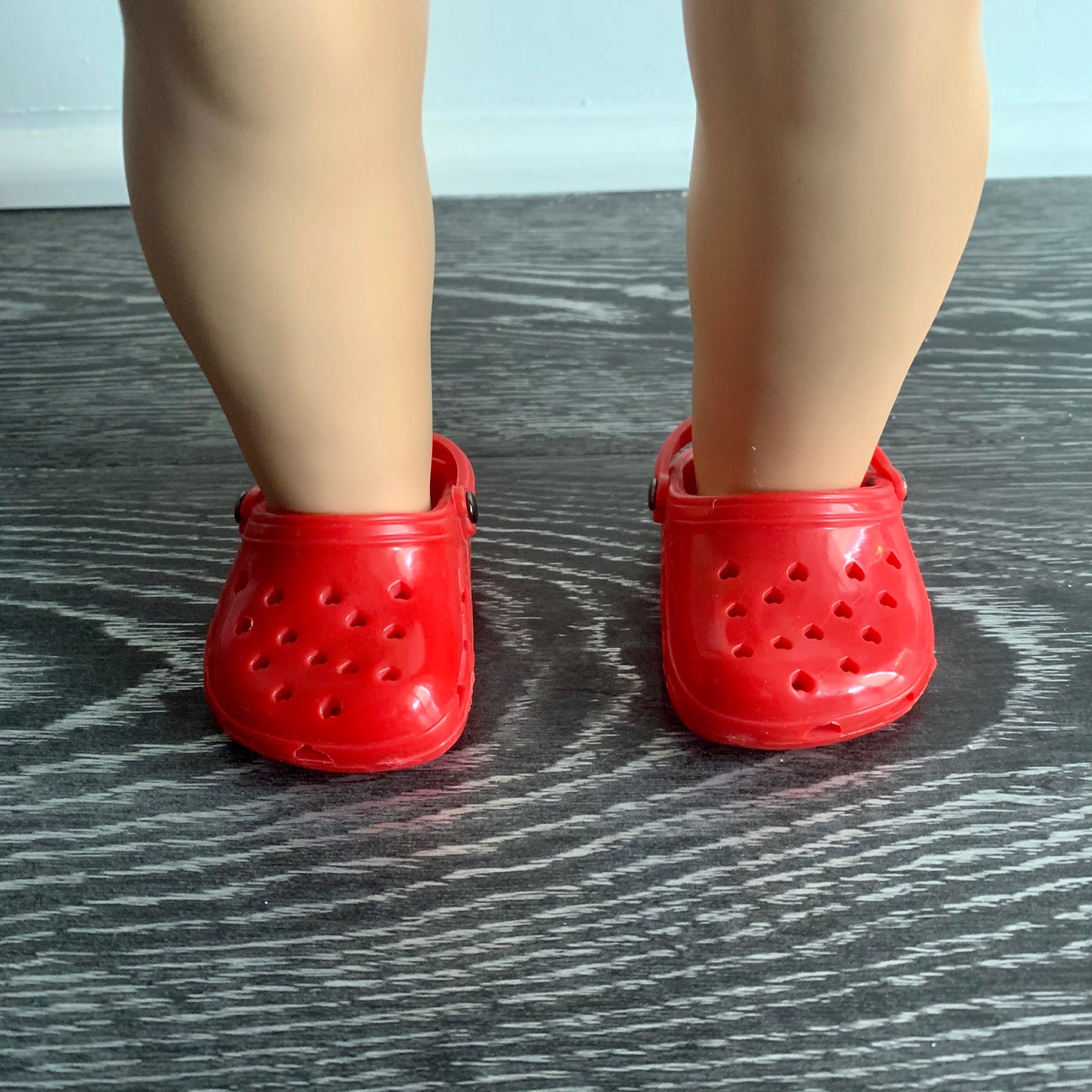Doll-Sized Crocs (other colors available)