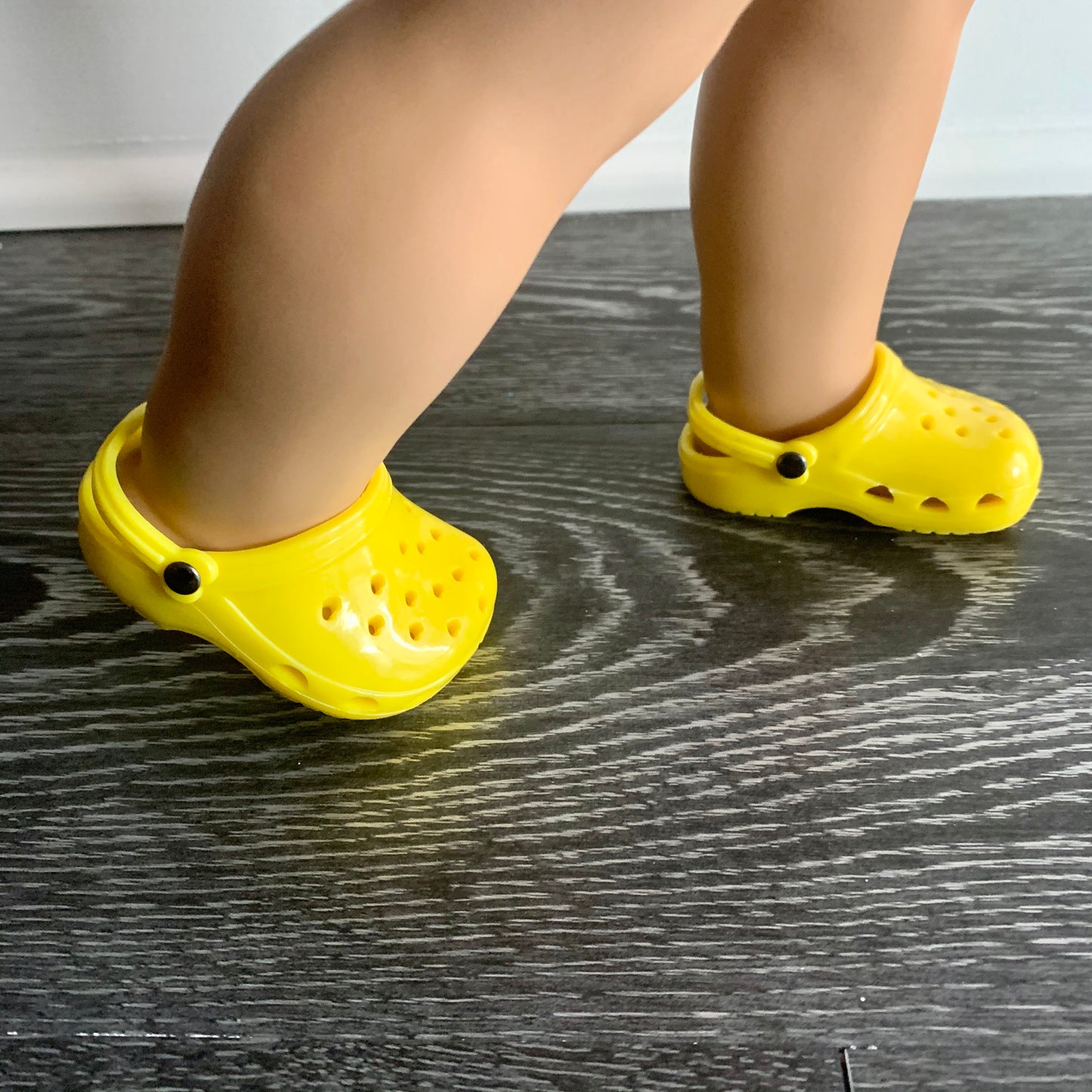 Doll-Sized Crocs (other colors available)