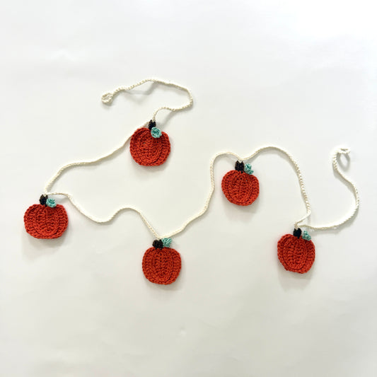 Crochet Pumpkin Garland
