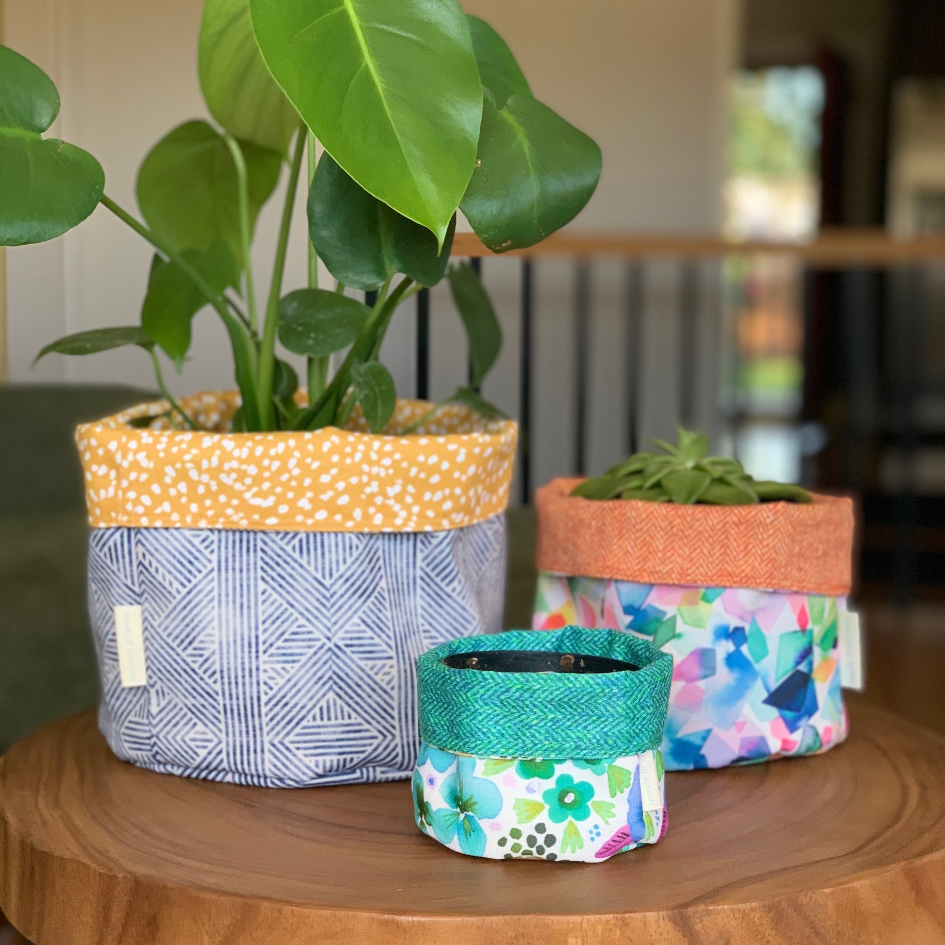 How to make a fabric plant pot cover (Sewing Tutorial) 